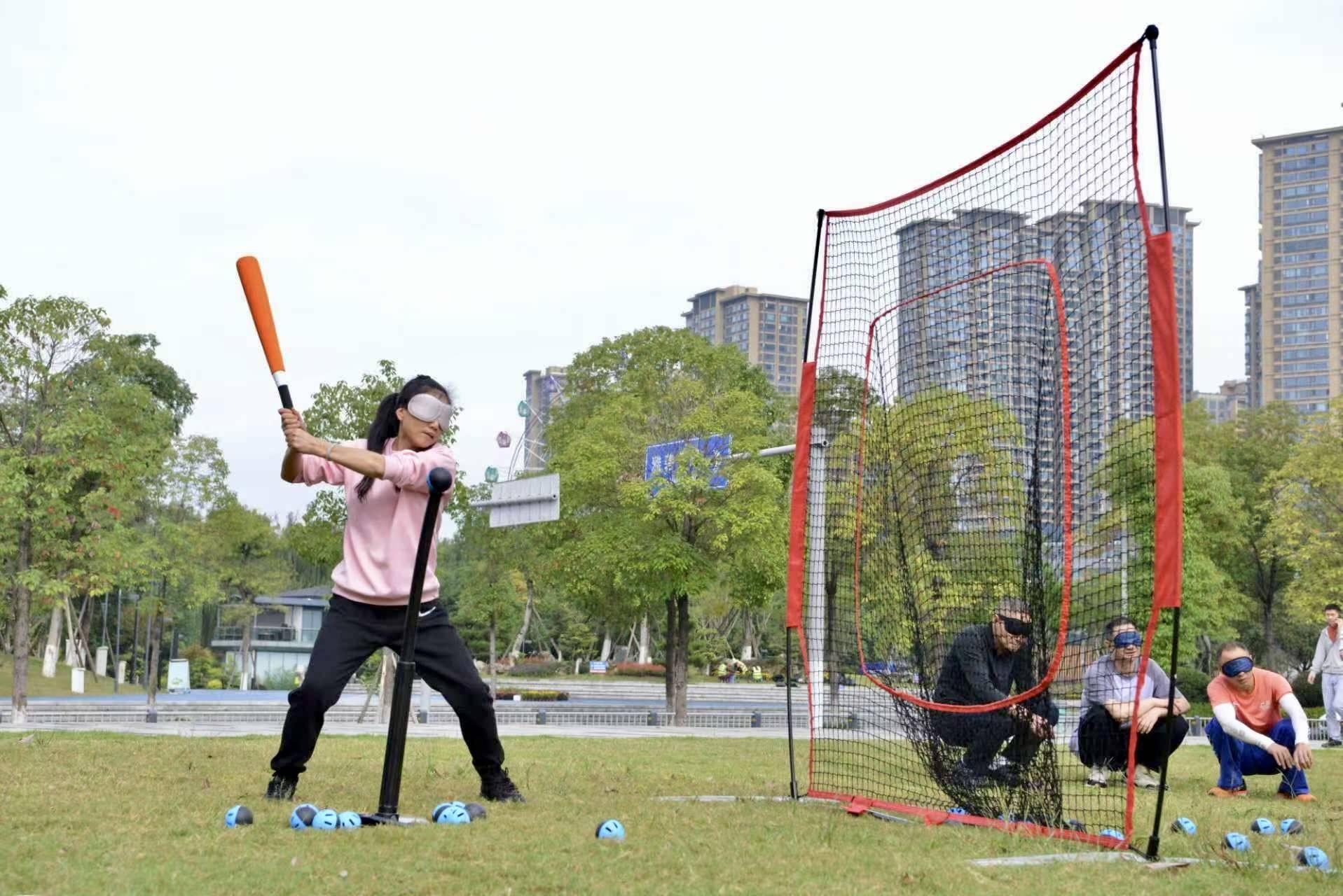 心有光明:成都三名盲人棒球手的热爱与生活|国际残疾人日